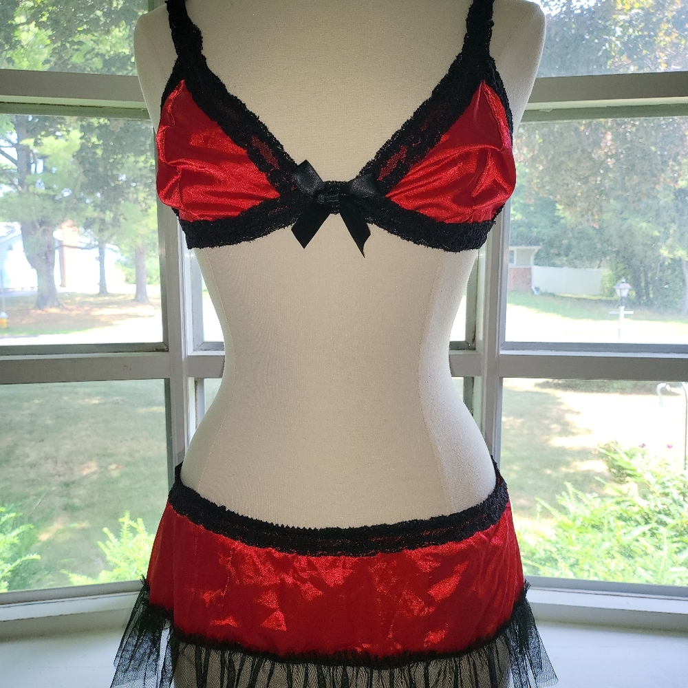 Frederick's of Hollywood Lingerie Set